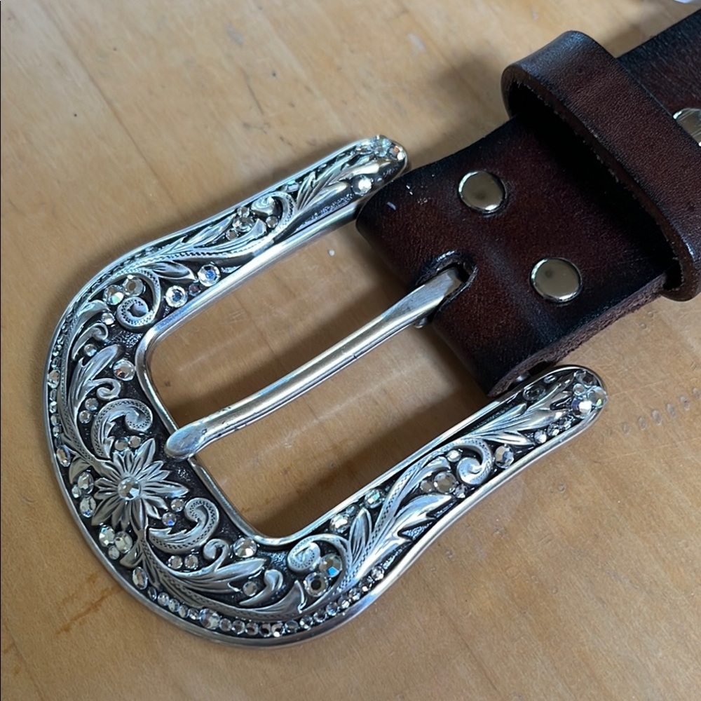 Silver Floral Buckle Brown Leather Belt
